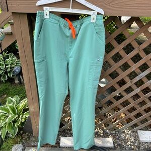 Jade Fig Scrub Pants
